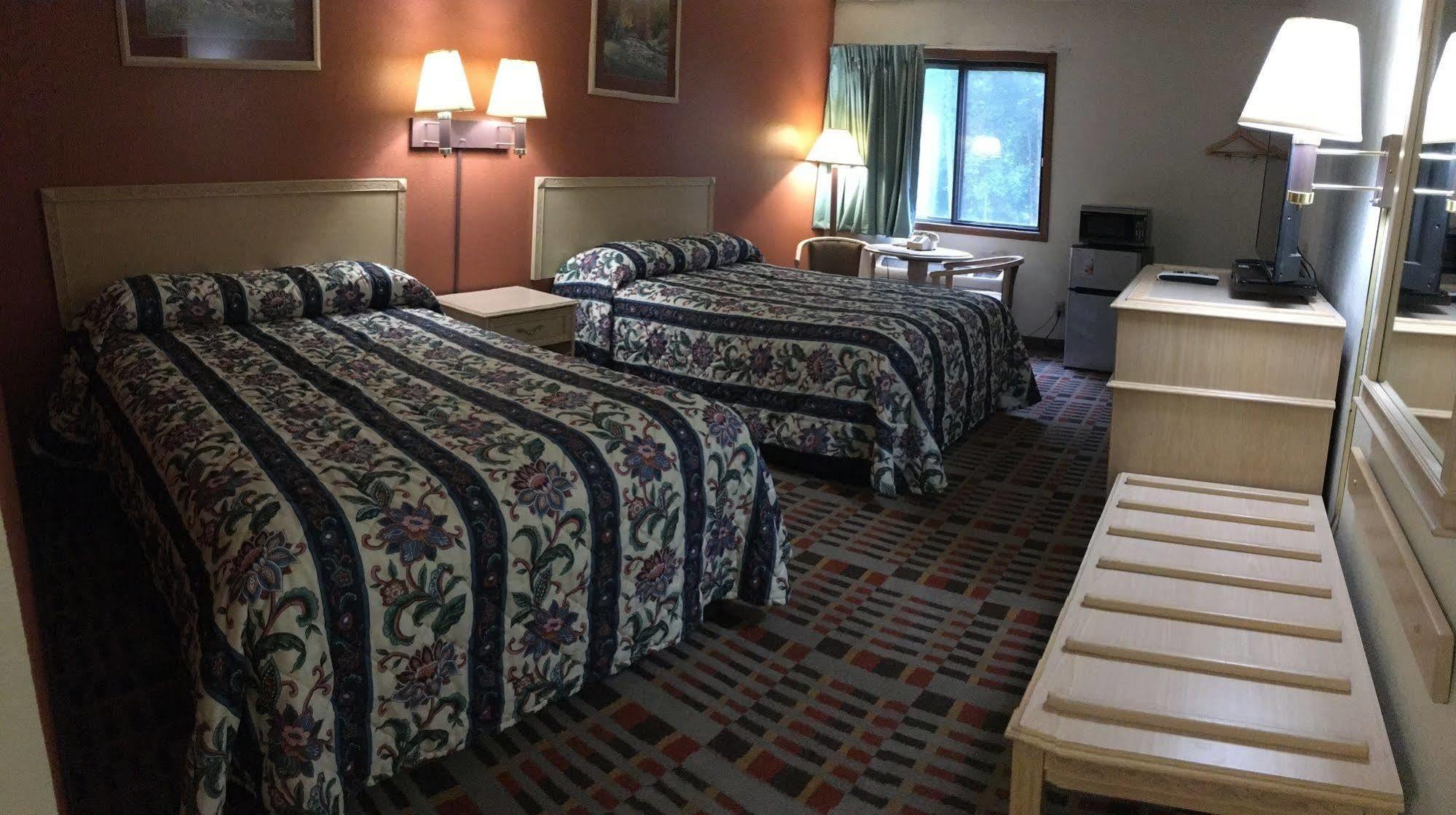 Anderson Chesterfield Travel Inn Daleville Экстерьер фото